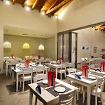 Отель Krotiri 5*